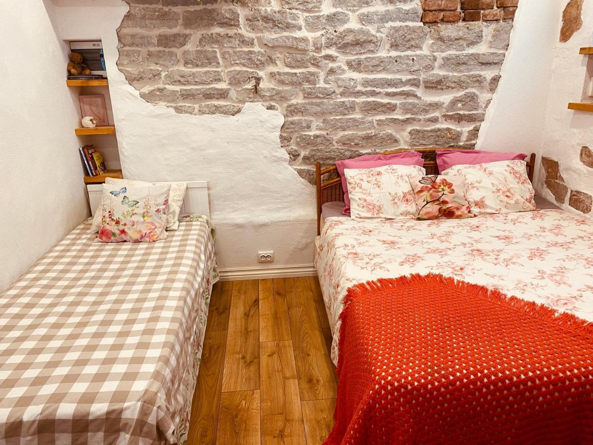 Cozy City Veerenni Studio Tallinn Bagian luar foto